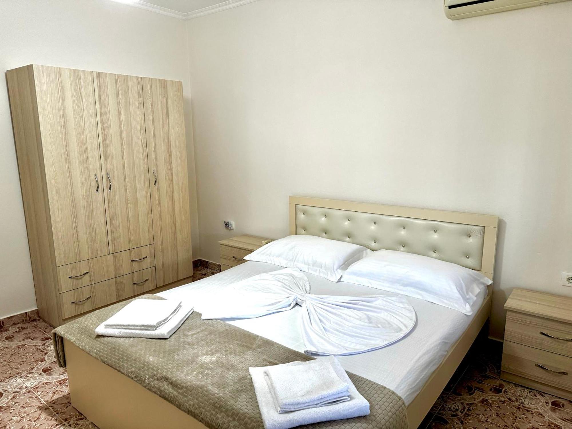 House Hasa Apartman Kruja Kültér fotó